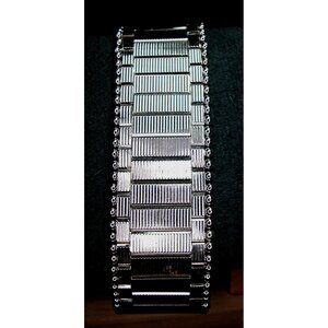 Silver Tone Bracelet Size 8 Ribbed & Beaded Design Snap Closure